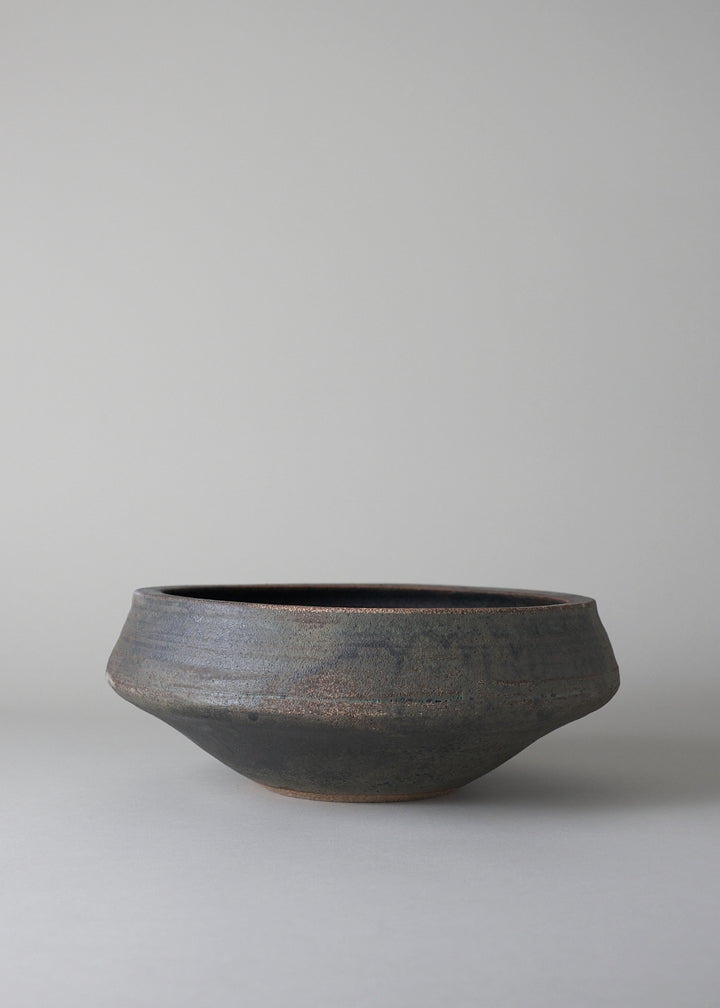Ledge Series Bowl in Lichen - Victoria Morris Pottery