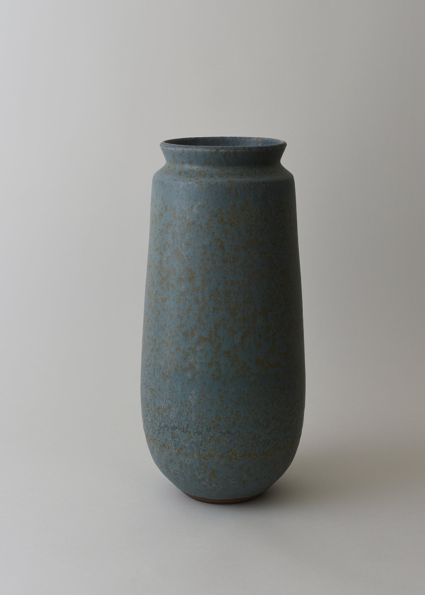 Tall Poppy Series Vase in Lake - Victoria Morris Pottery