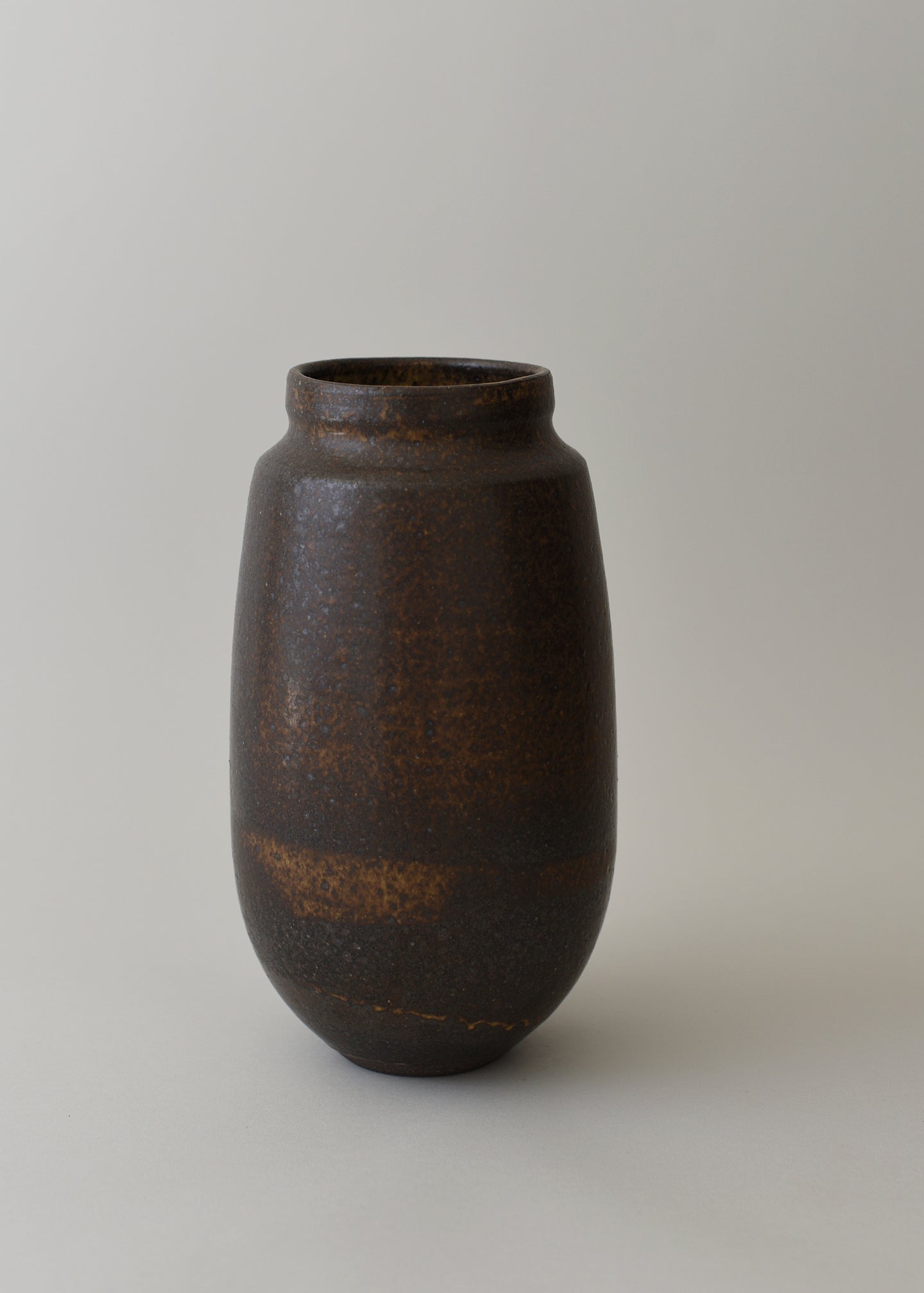 Poppy Series Vase in Live Oak - Victoria Morris Pottery