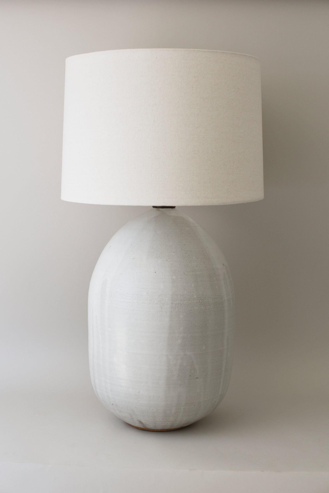 Extra Large Pod Lamp in Flecked Ivory - Victoria Morris Pottery
