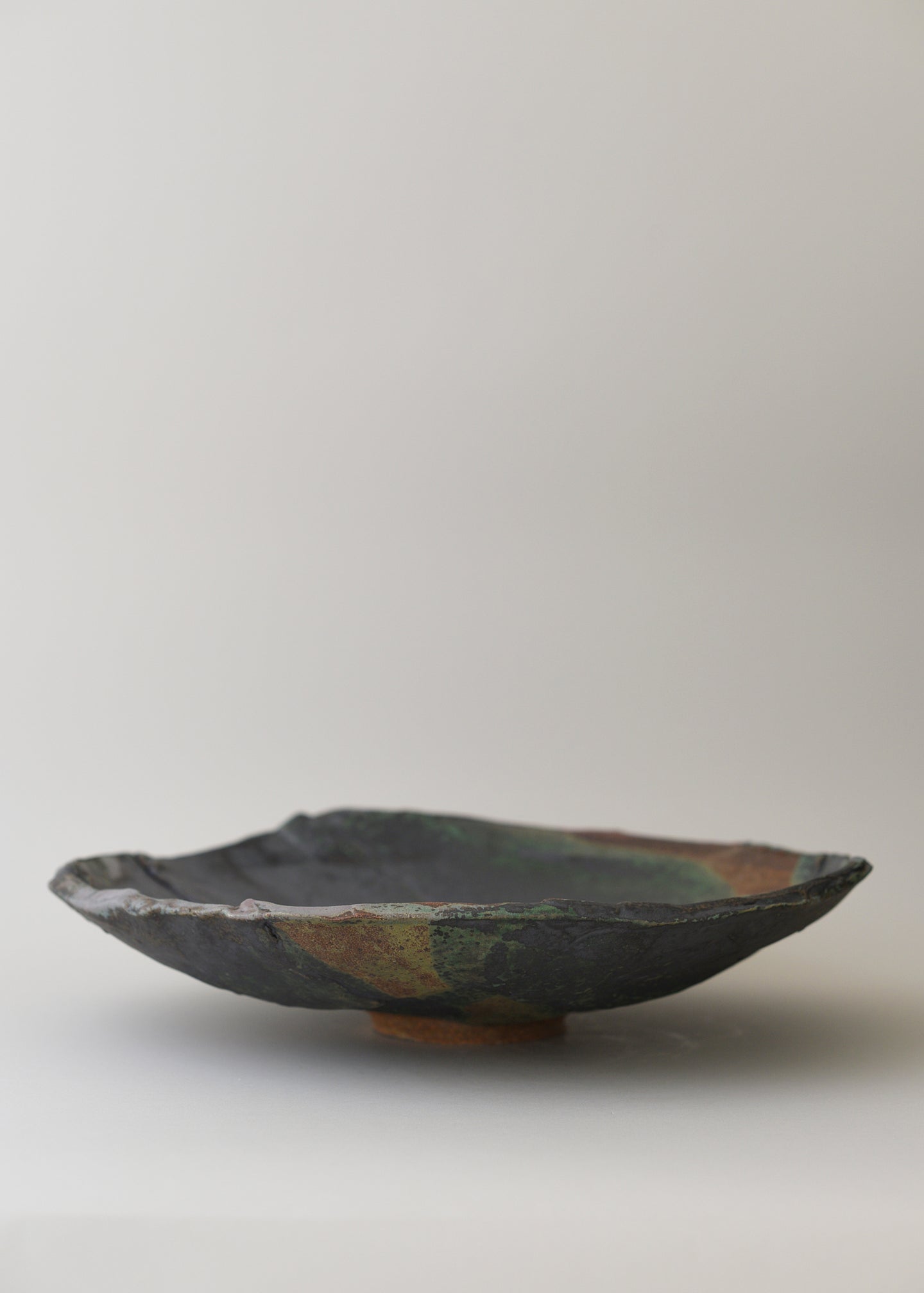 Extra Large Slab Bowl in Lichen - Victoria Morris Pottery