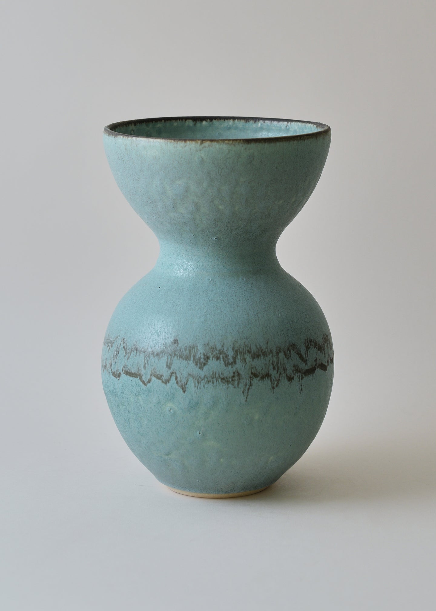 Large Aeolus Series Vase in Bronzed Jade - Victoria Morris Pottery