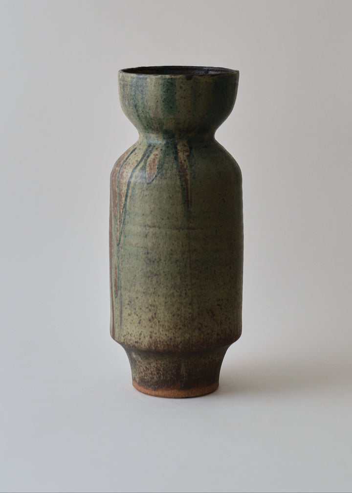 Large Lucy Series Vase no. 5 in Lichen - Victoria Morris Pottery