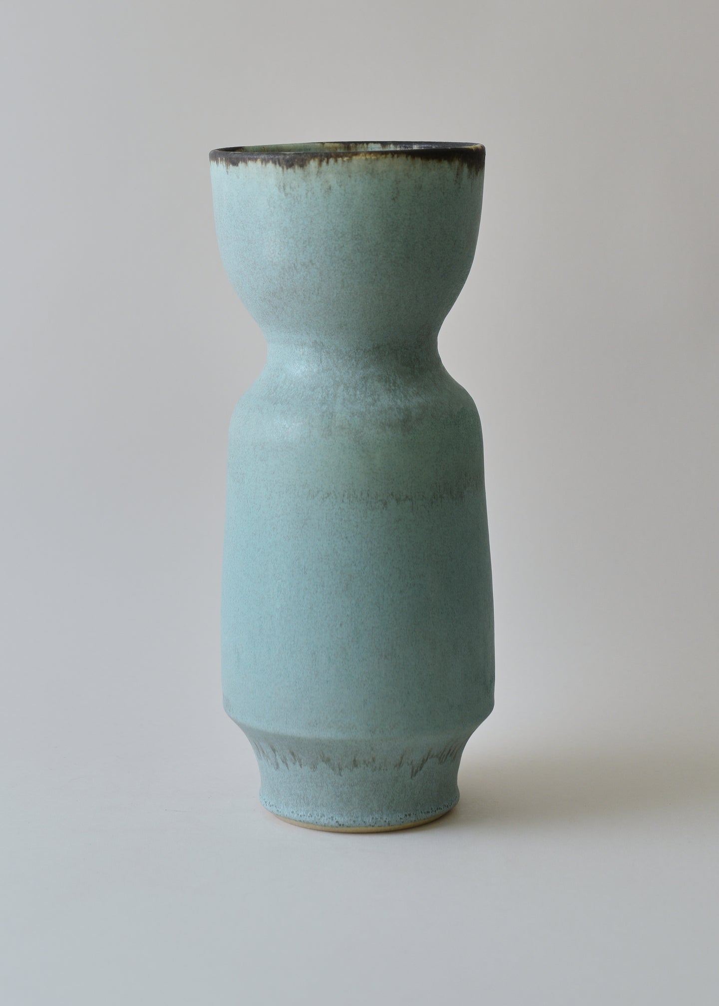 Large Lucy Series Vase no. 5 in Bronzed Jade - Victoria Morris Pottery