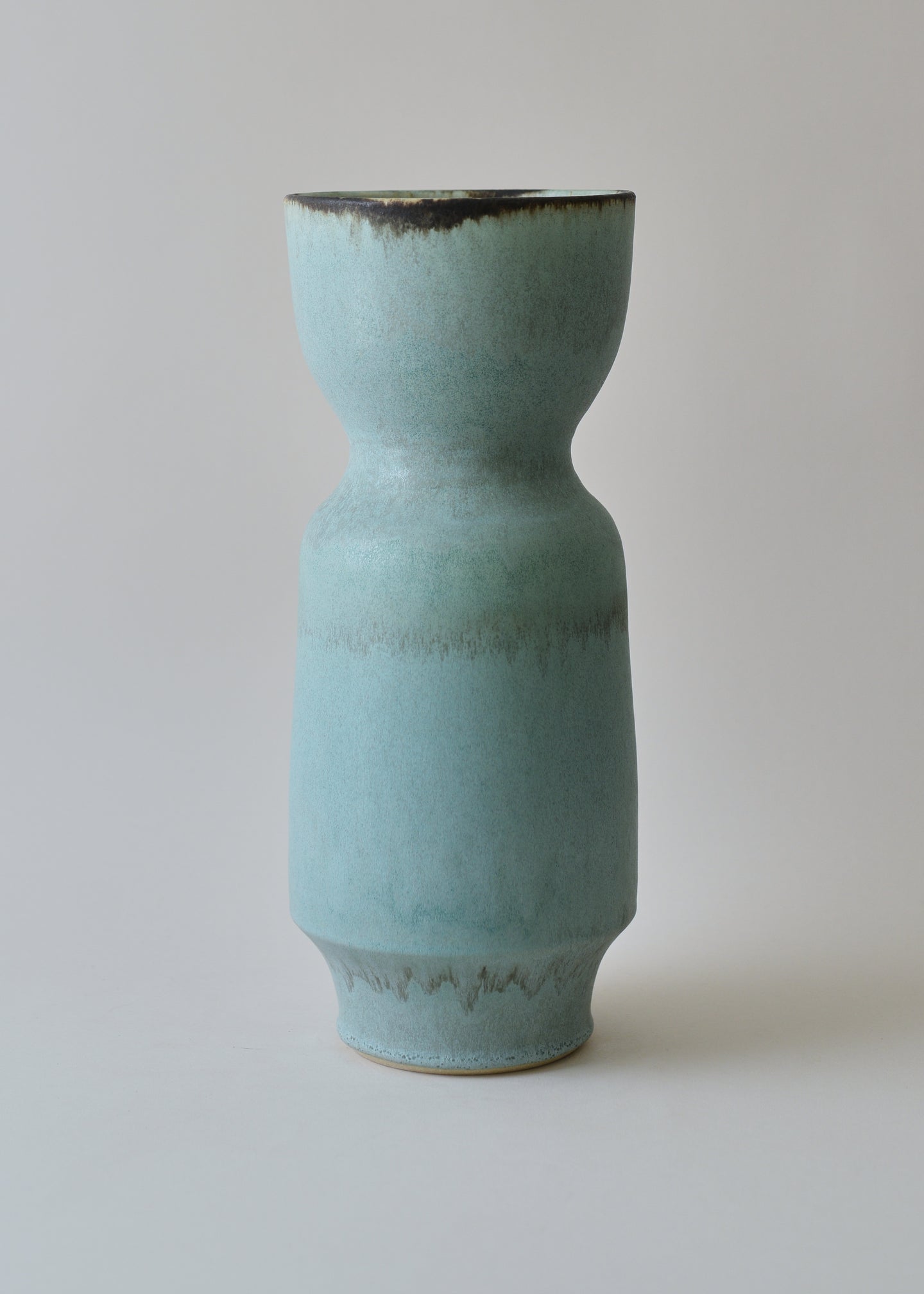 Large Lucy Series Vase no. 5 in Bronzed Jade - Victoria Morris Pottery