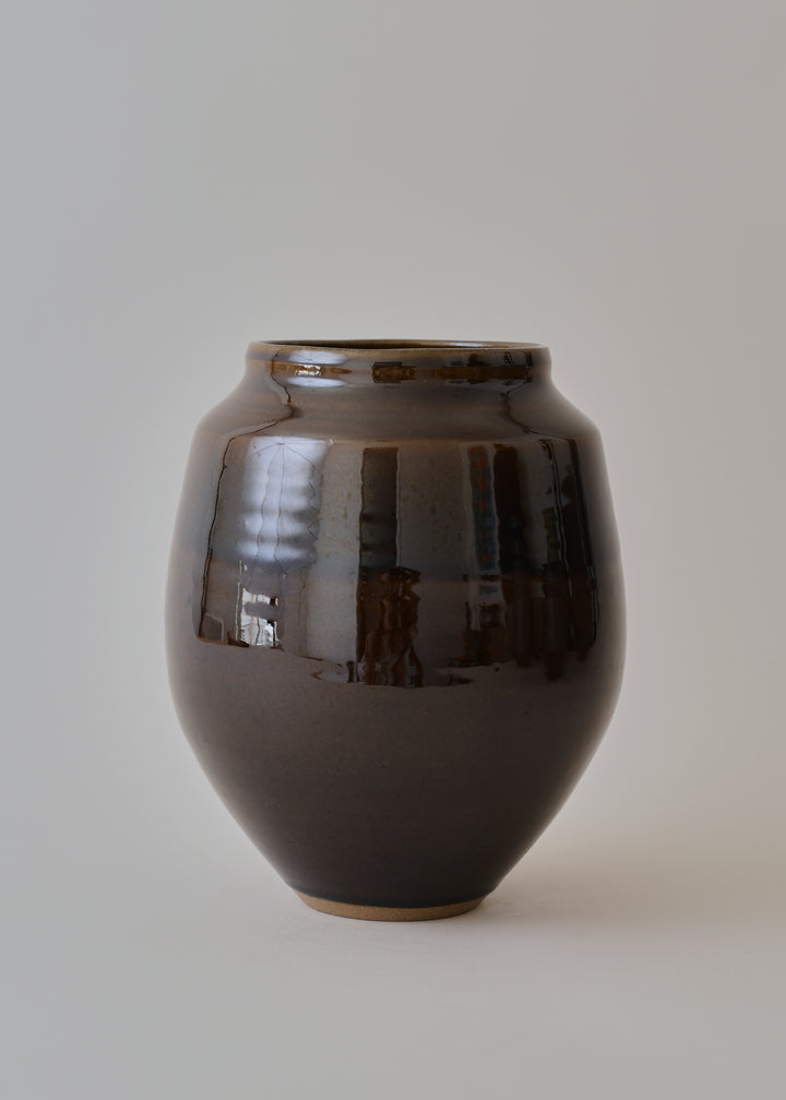 Poppy Series Vase in Amber - Victoria Morris Pottery