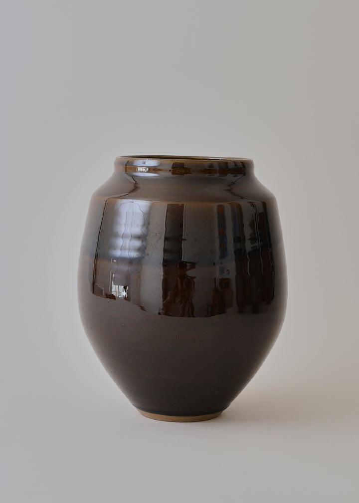 Poppy Series Vase in Amber - Victoria Morris Pottery