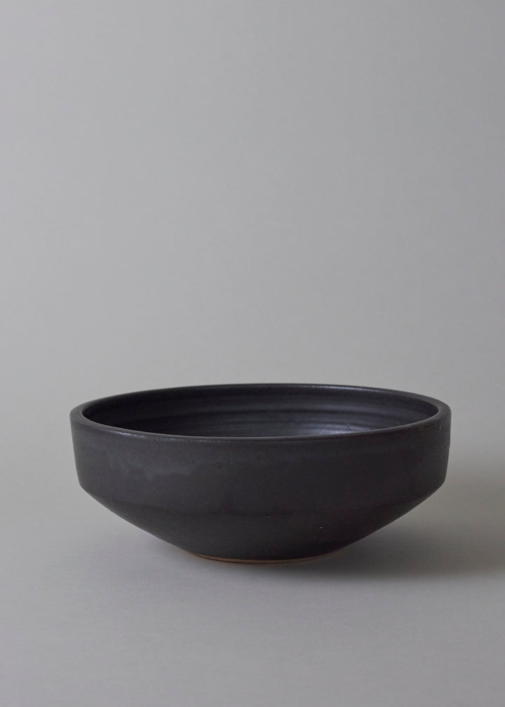 Architectural Bowl in Iron Black - Victoria Morris Pottery