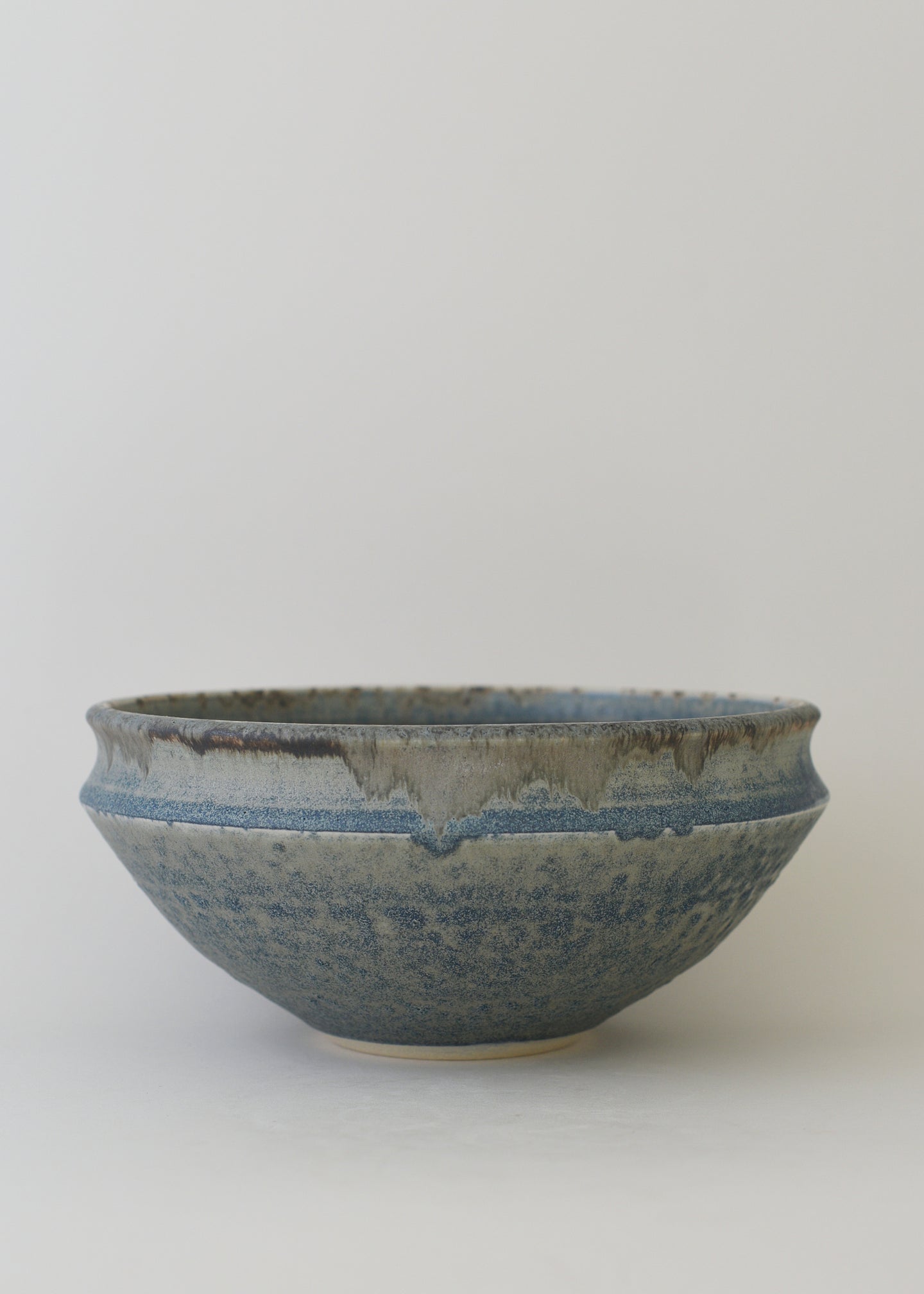 Diana Bowl in Bronzed Ink - Victoria Morris Pottery