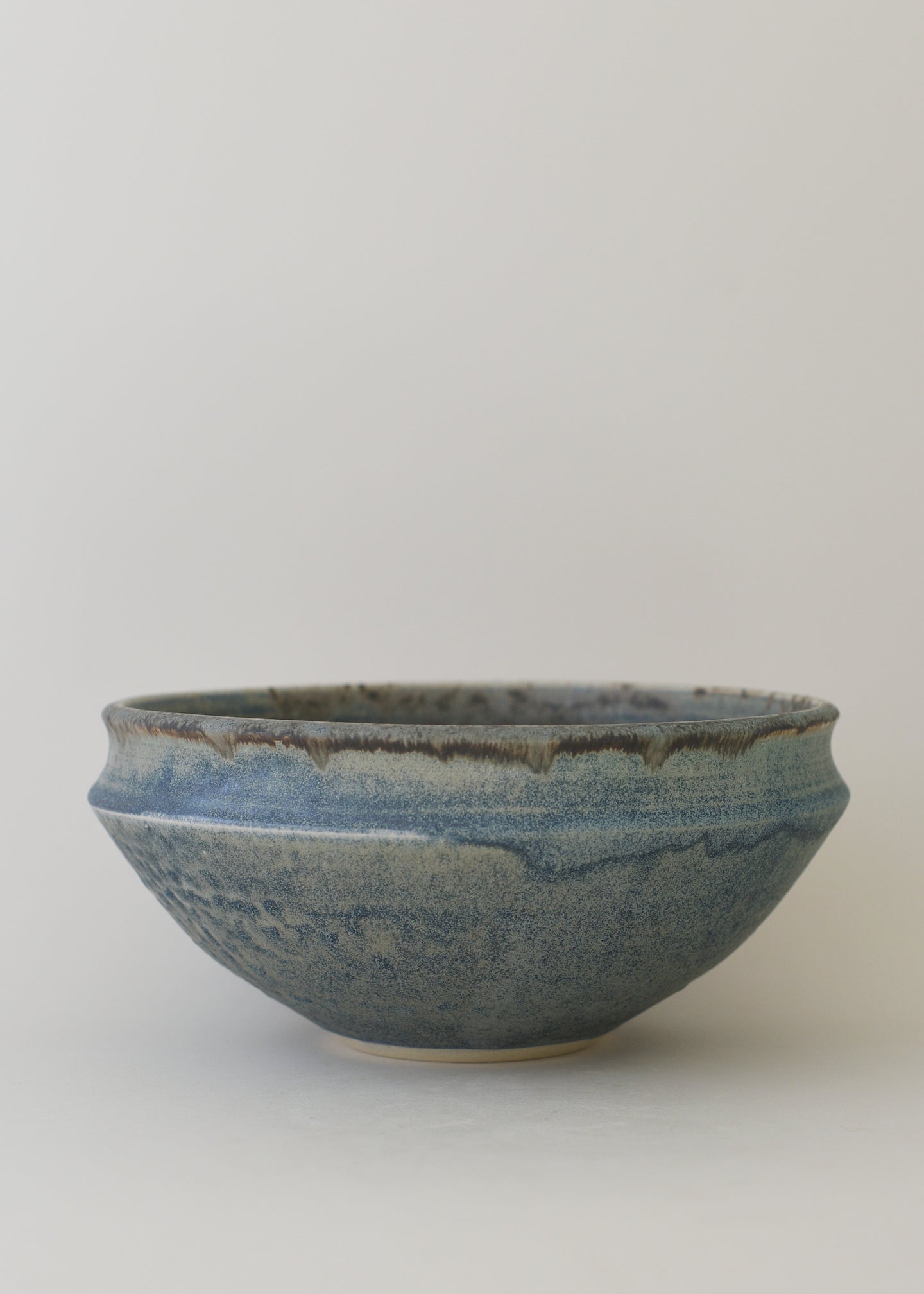 Diana Bowl in Bronzed Ink - Victoria Morris Pottery