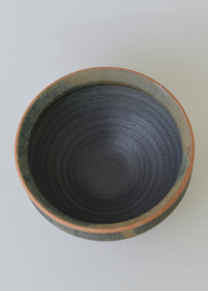 Diana Bowl in Lichen - Victoria Morris Pottery