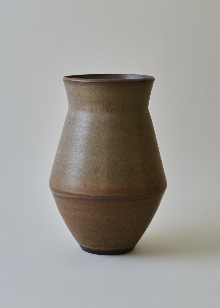 Diana Series Vase in Hazel - Victoria Morris Pottery