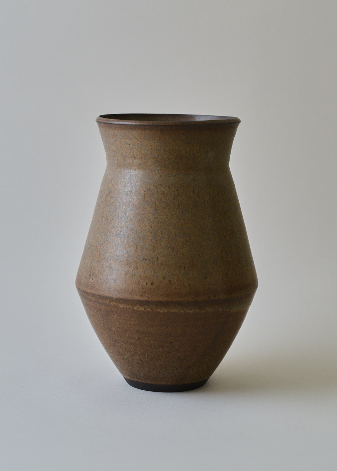 Diana Series Vase in Hazel - Victoria Morris Pottery