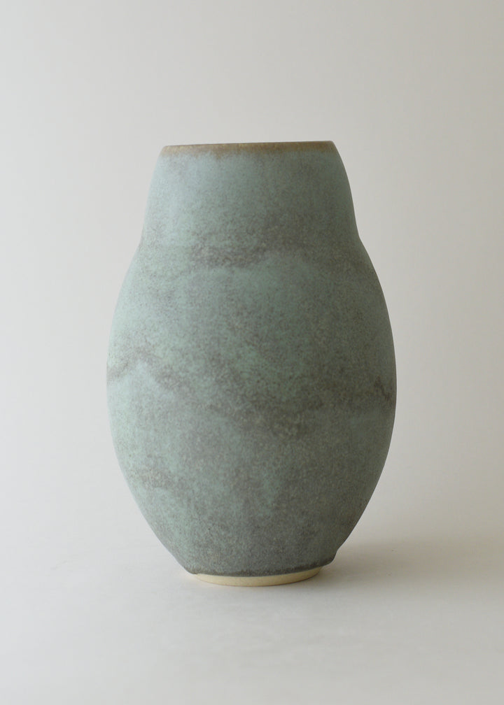 Echo Vase in Mineral - Victoria Morris Pottery