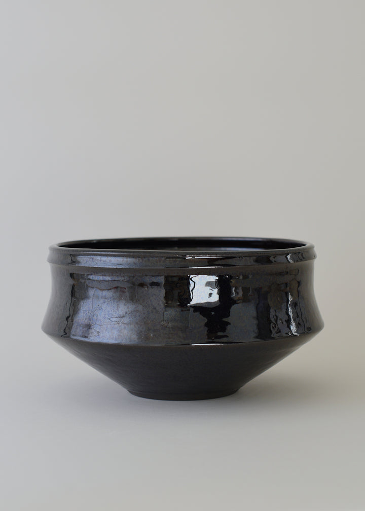 Elle Series Bowl in Dark Amber - Victoria Morris Pottery