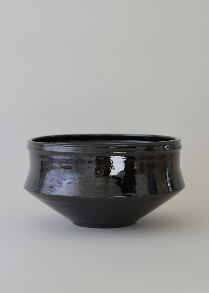 Elle Series Bowl in Dark Amber - Victoria Morris Pottery