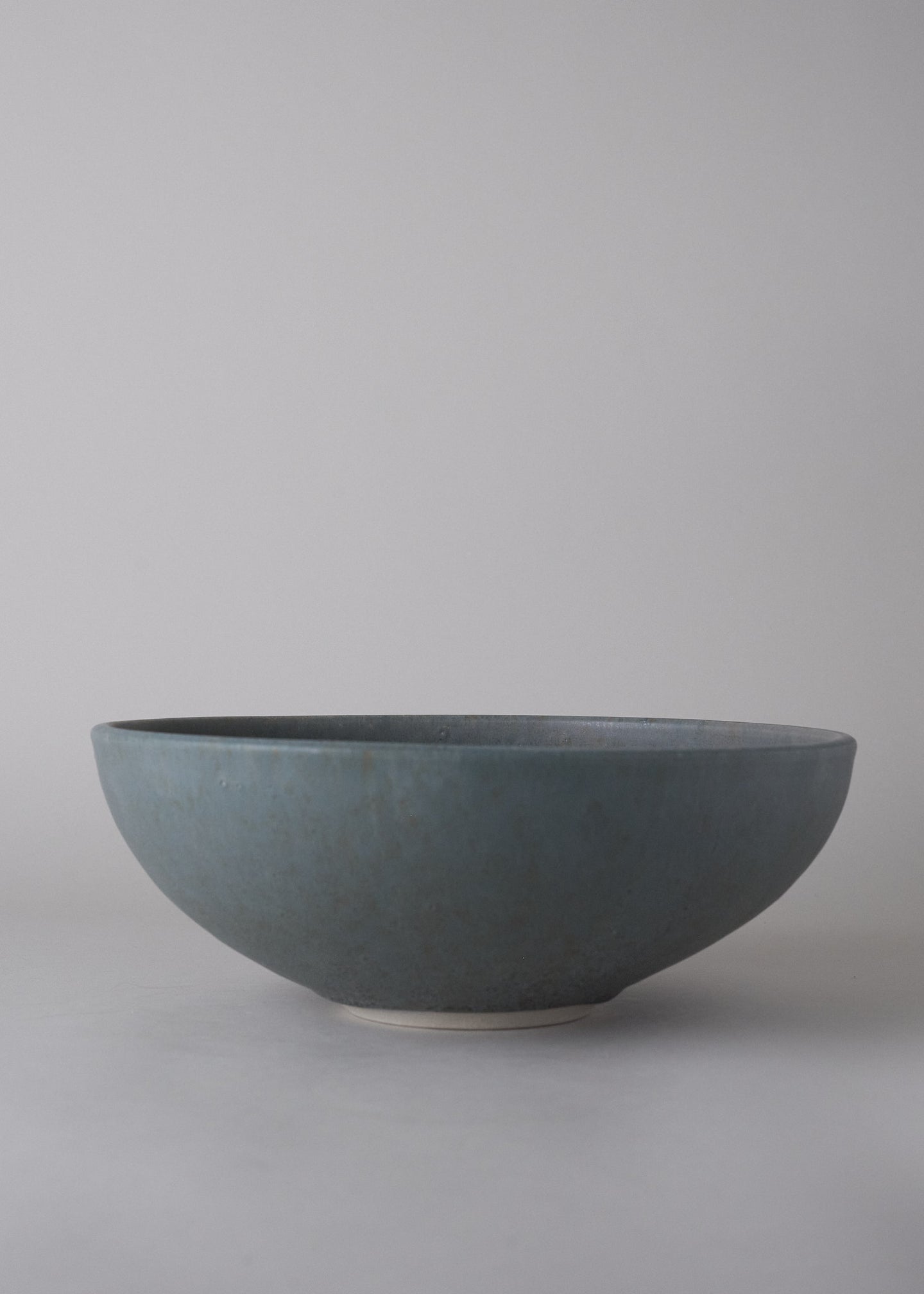 Essential Rounded Serving Bowl in Lake Blue - Victoria Morris Pottery