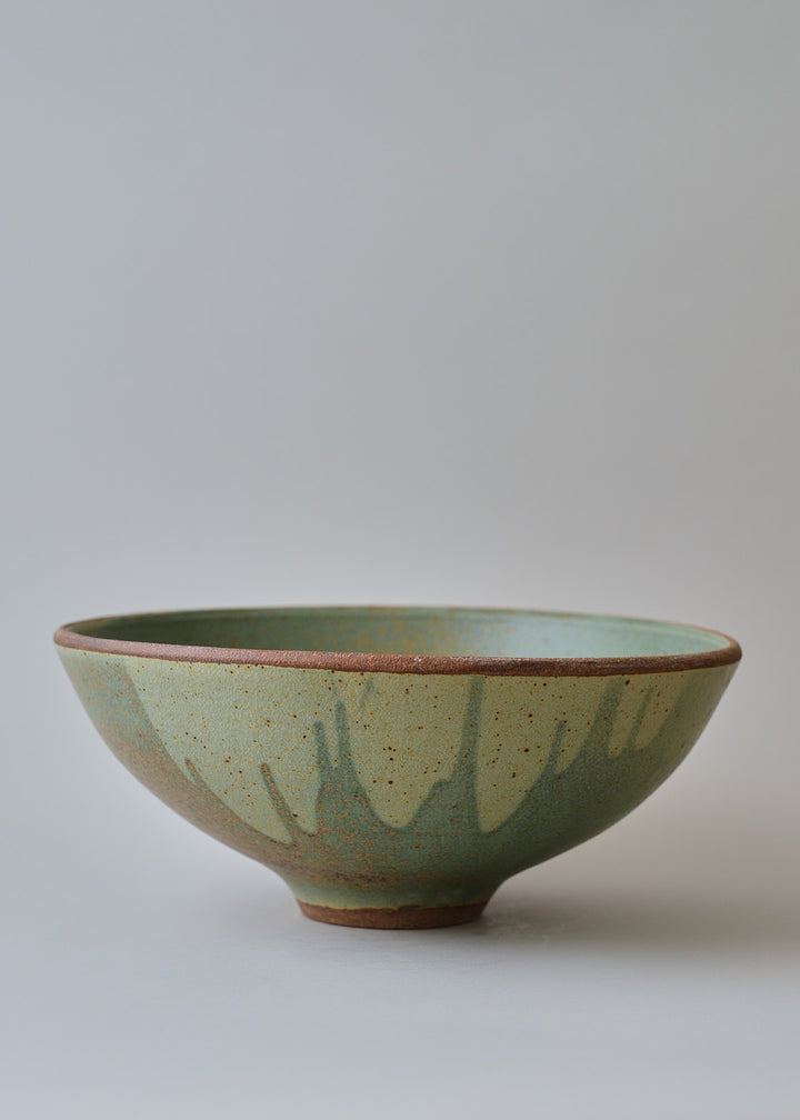 Extra Large Lucy Serving Bowl in Poured Copper Green - Victoria Morris Pottery
