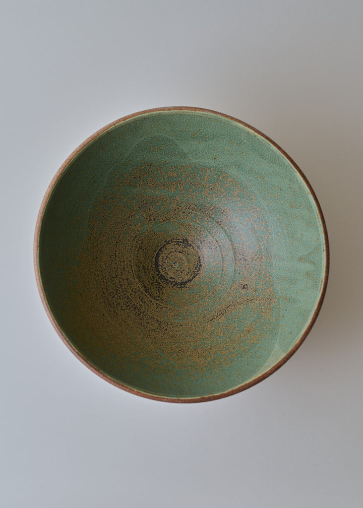 Extra Large Lucy Serving Bowl in Poured Copper Green - Victoria Morris Pottery