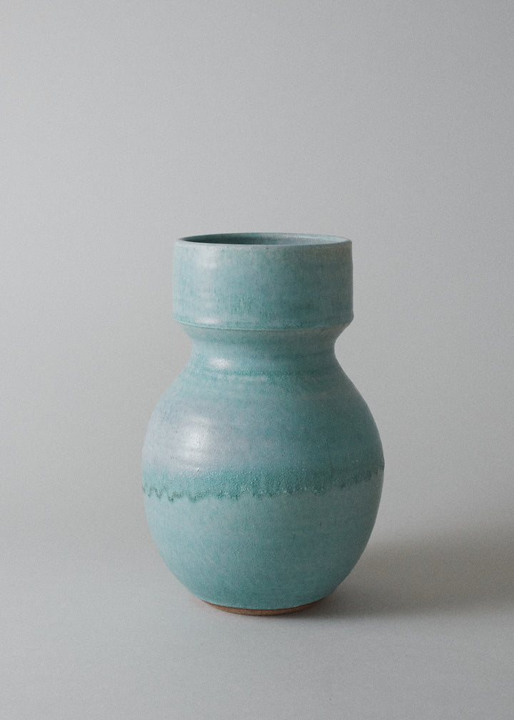 Flora Vase in Cobre - Victoria Morris Pottery