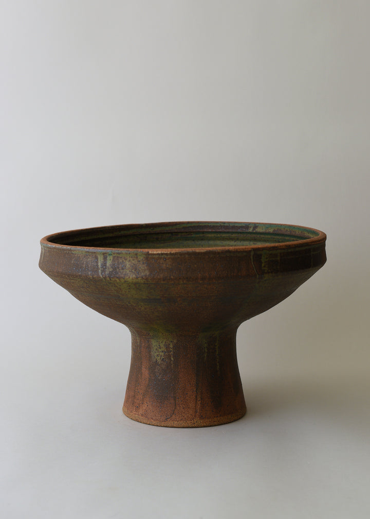 Elevated Bowl in Lichen - Victoria Morris Pottery