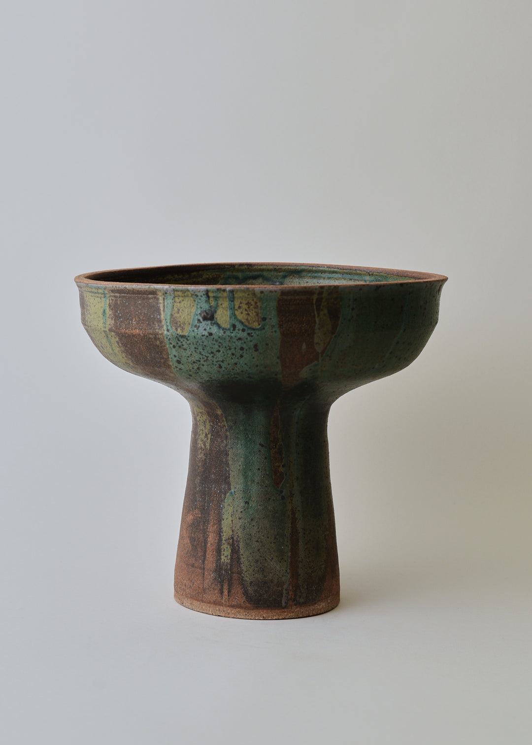 Elevated Bowl in Lichen - Victoria Morris Pottery