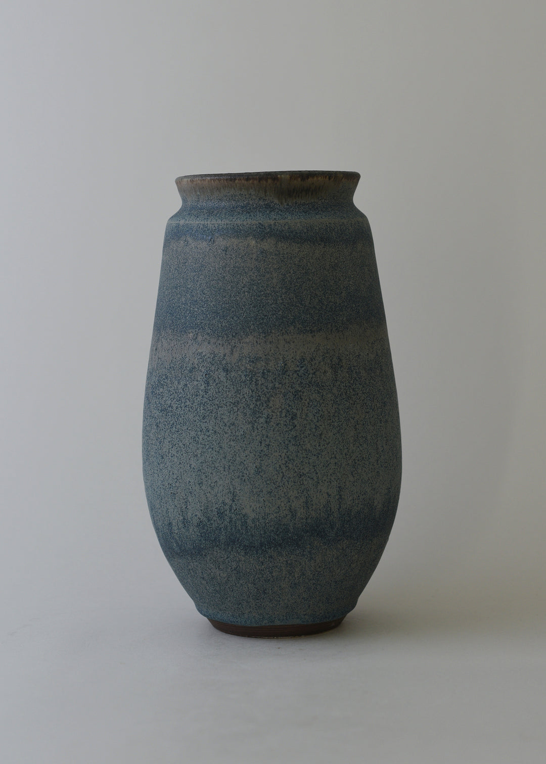 Poppy Vase in Bronzed Ink - Victoria Morris Pottery