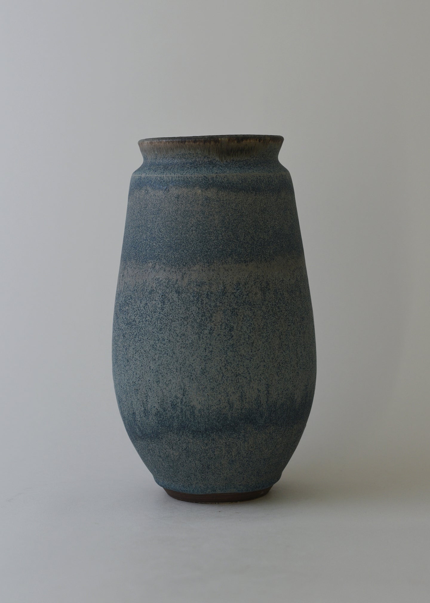 Poppy Vase in Bronzed Ink - Victoria Morris Pottery