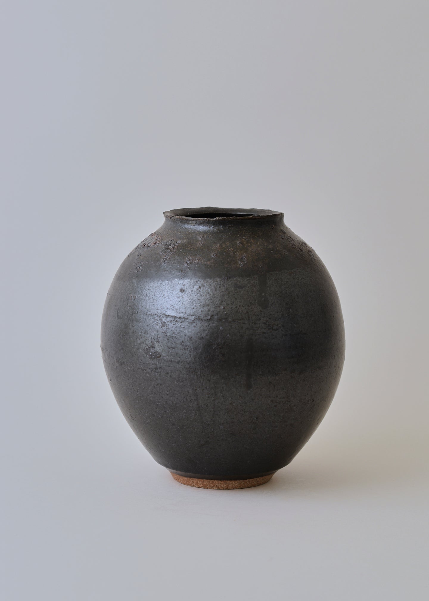 Orb Series Vase in Textured Iron Black - Victoria Morris Pottery