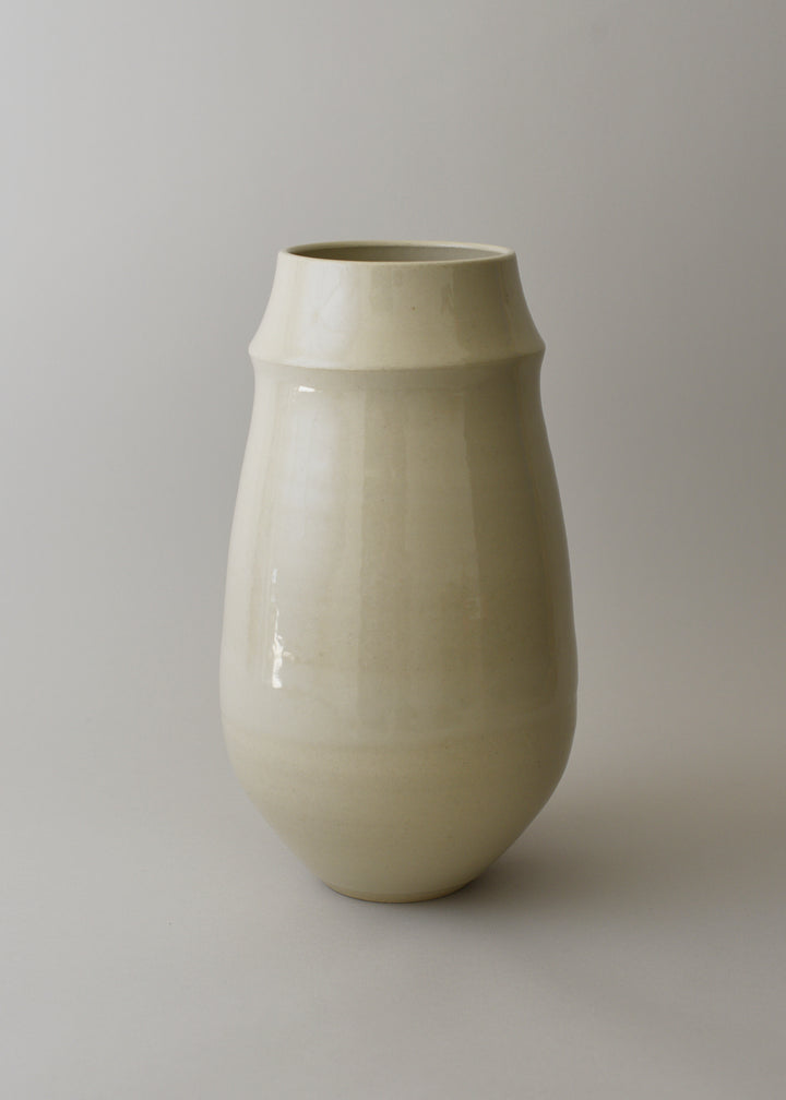Large Ridge Vase in Bone - Victoria Morris Pottery