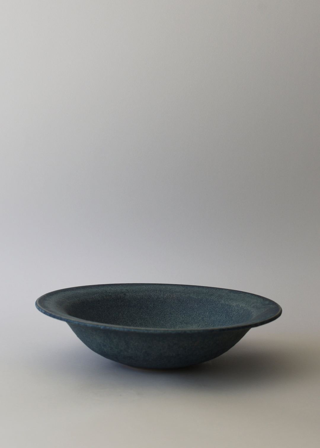 Large Finn Bowl in Ink - Victoria Morris Pottery