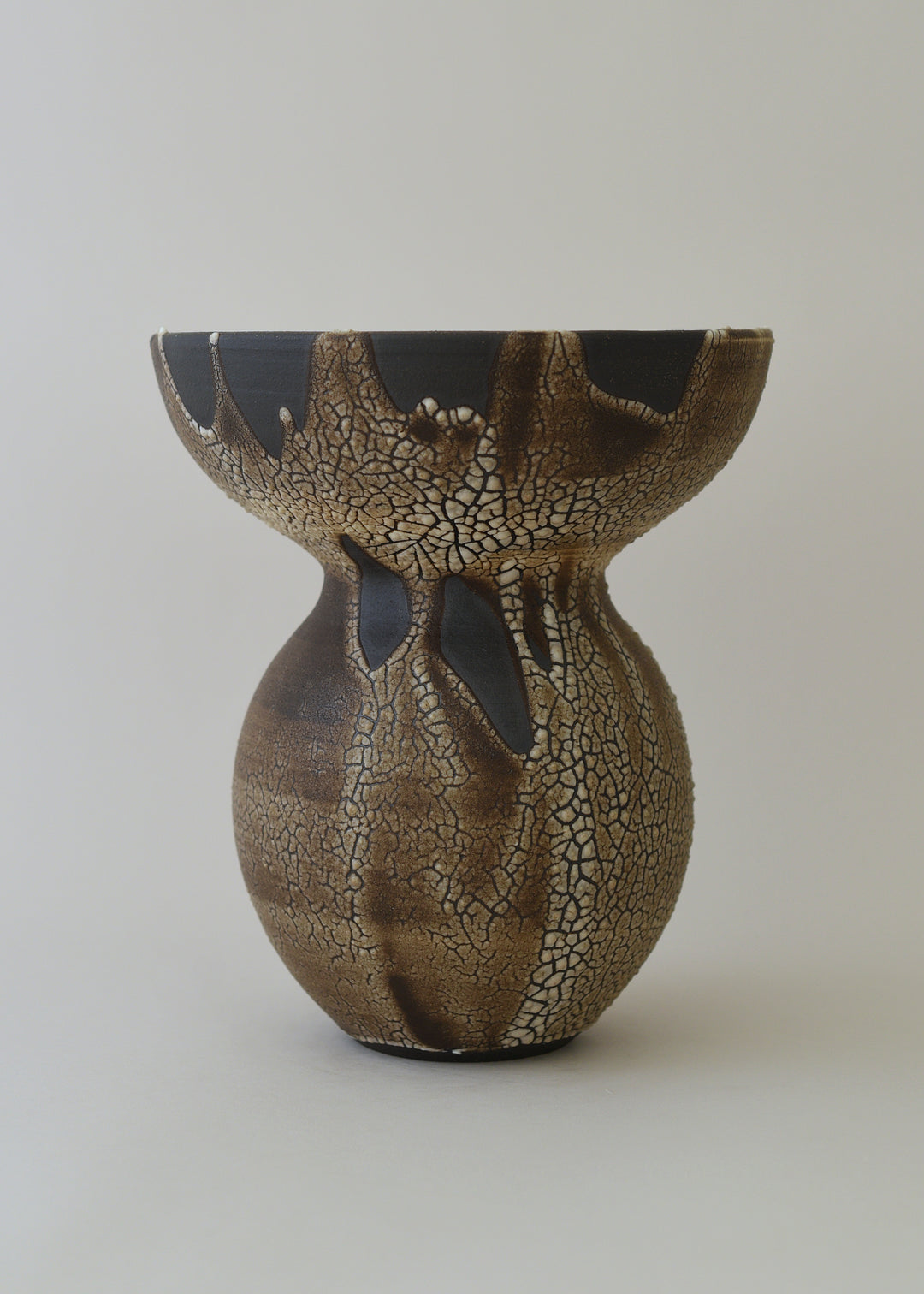 Large Aeolus Vase in Crawl - Victoria Morris Pottery
