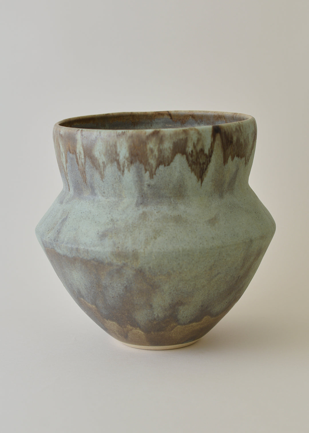 Diana Vase in Bronzed Mineral - Victoria Morris Pottery