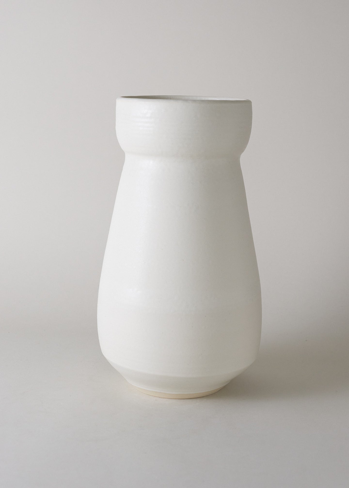 Large Flora Series Vase in Ivory - Victoria Morris Pottery