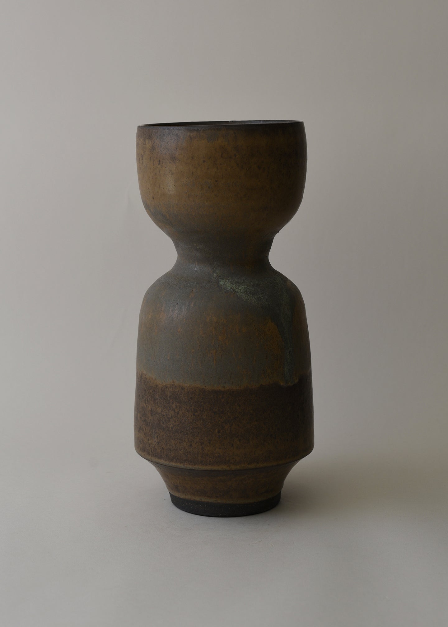 Lucy Series Vase no. 5 in Hazel - Victoria Morris Pottery