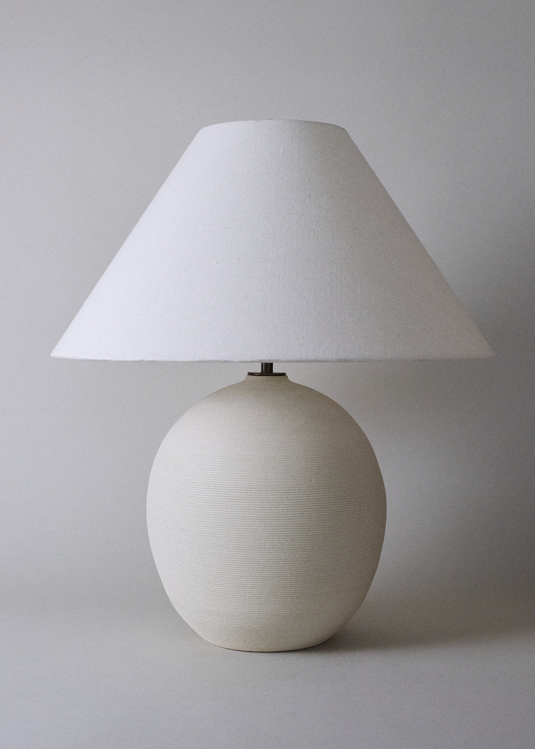 Large Orb Lamp in Combed Chalk Empire Shade - Victoria Morris Pottery