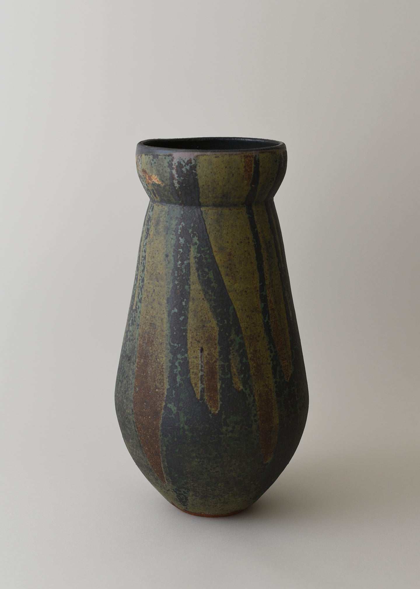 Large Flora Series Vase in Lichen - Victoria Morris Pottery