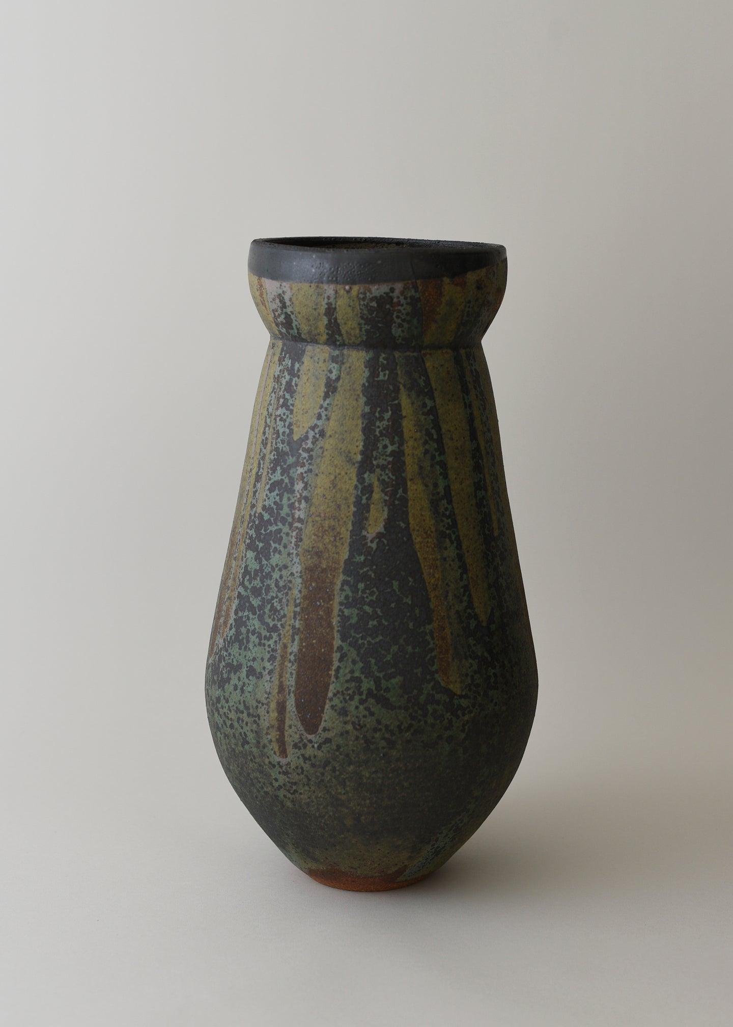 Large Flora Series Vase in Lichen - Victoria Morris Pottery