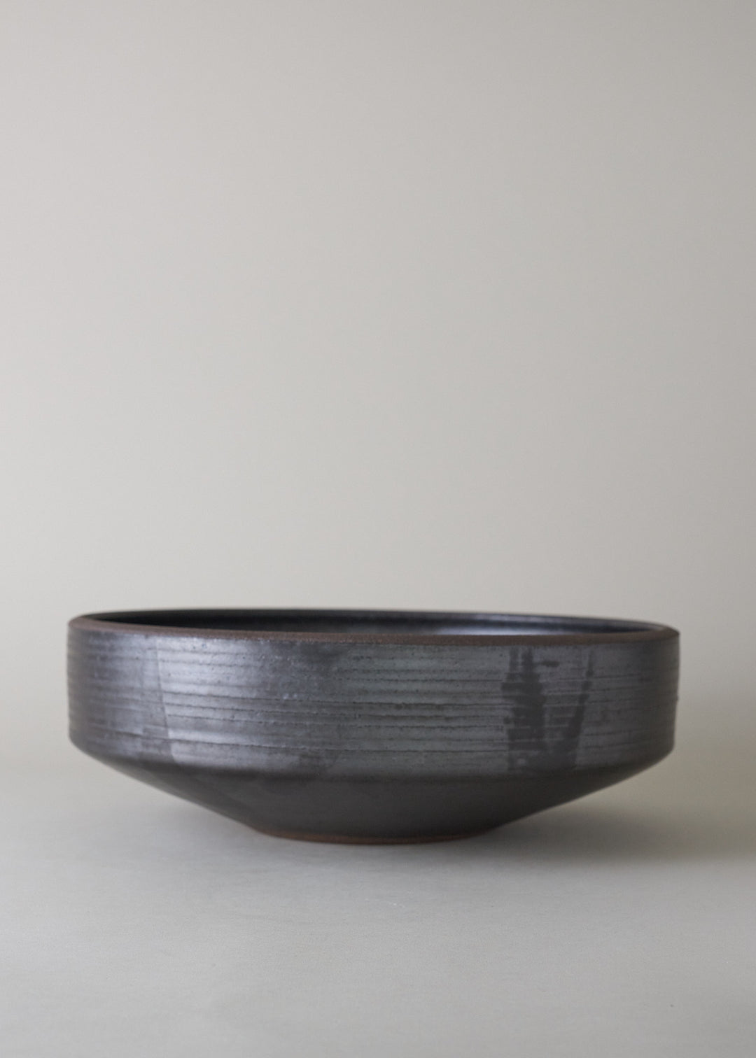 Large Architectural Bowl no. 2 in Iron Black - Victoria Morris Pottery
