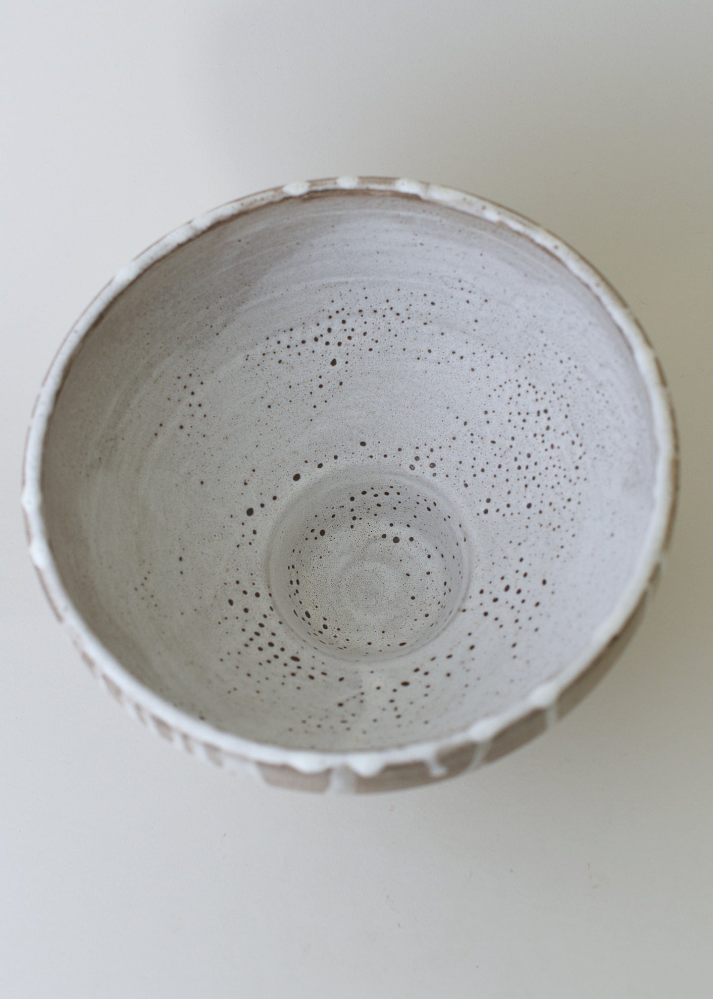 Lucy Series Bowl in Poured White - Victoria Morris Pottery