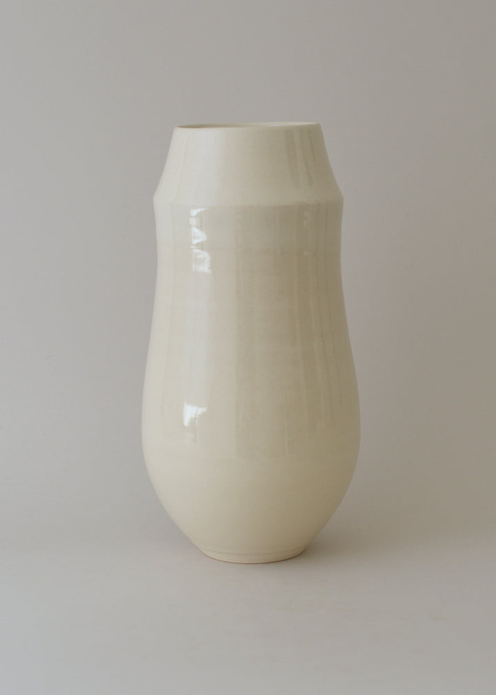 Large Ridge Vase in Bone - Victoria Morris Pottery