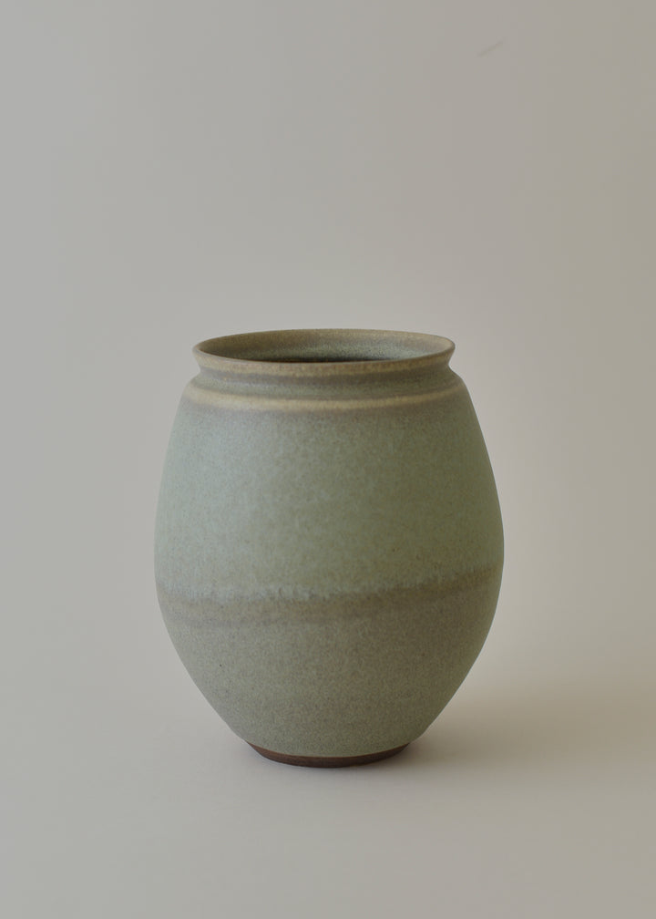 Low Poppy Vase in Mineral - Victoria Morris Pottery