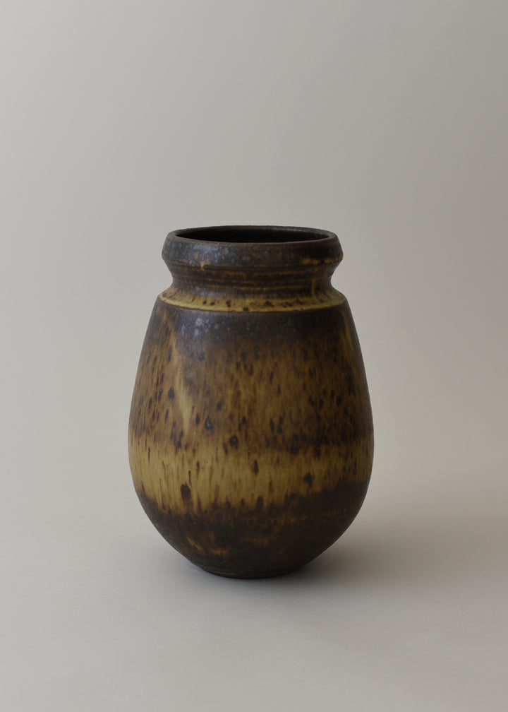 Small Poppy Series Vase in Live Oak - Victoria Morris Pottery