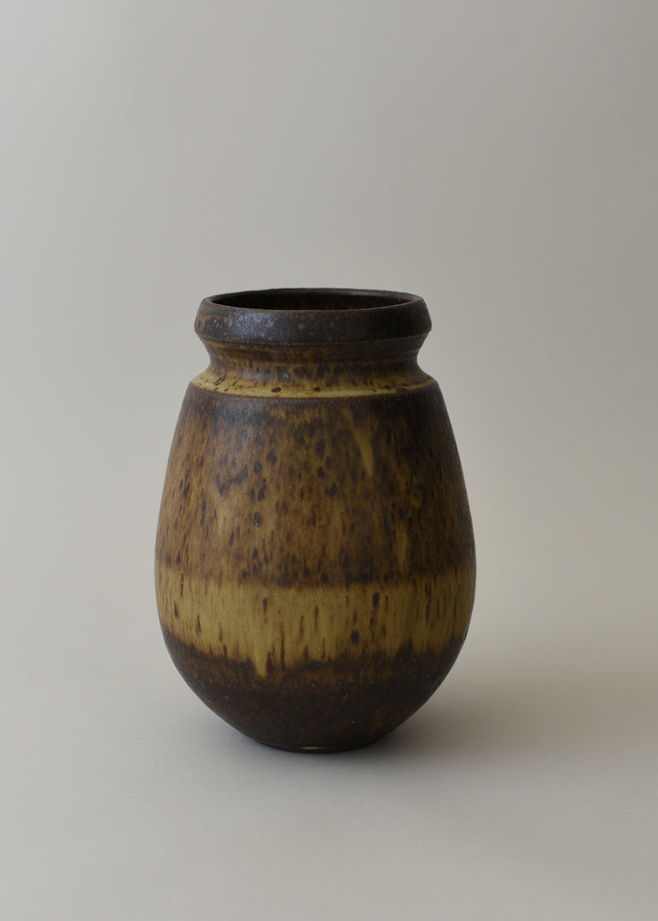 Small Poppy Series Vase in Live Oak - Victoria Morris Pottery