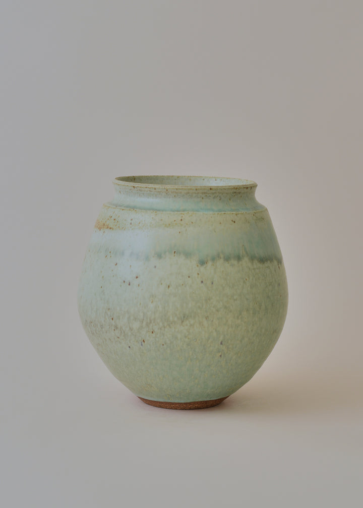 Low Poppy Vase in Cobre - Victoria Morris Pottery