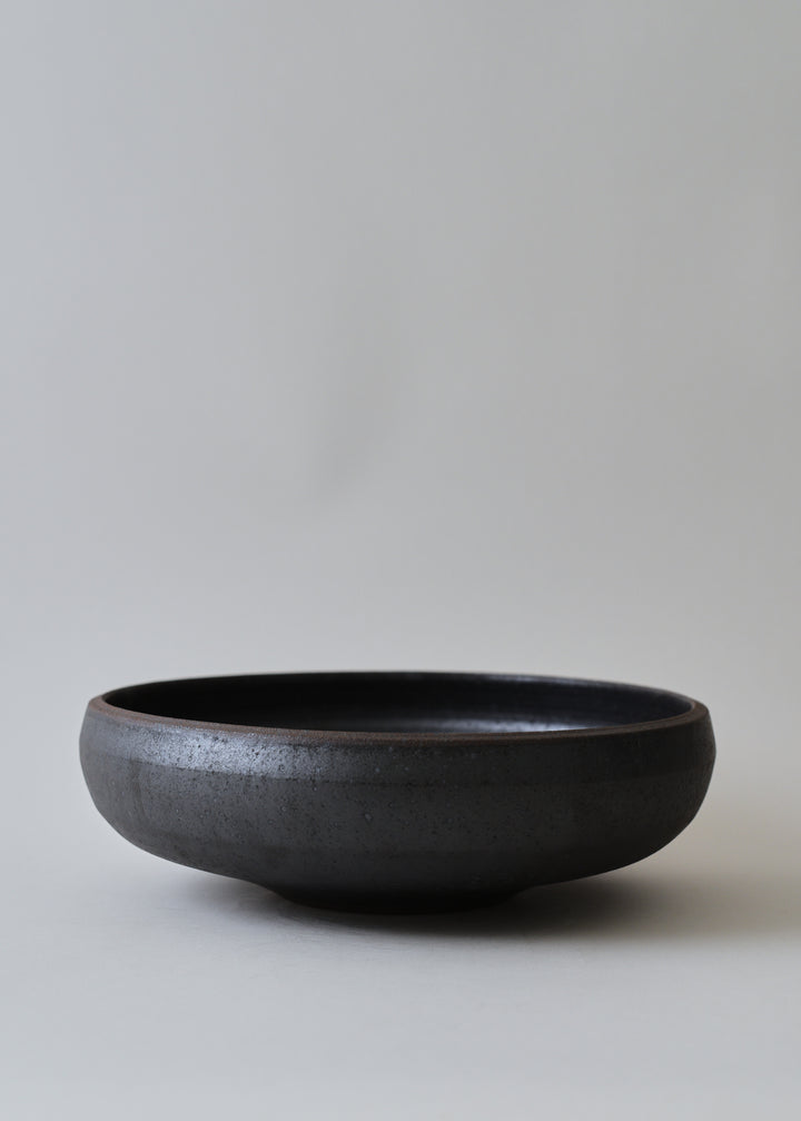 Low Lucy Bowl in Iron Black - Victoria Morris Pottery