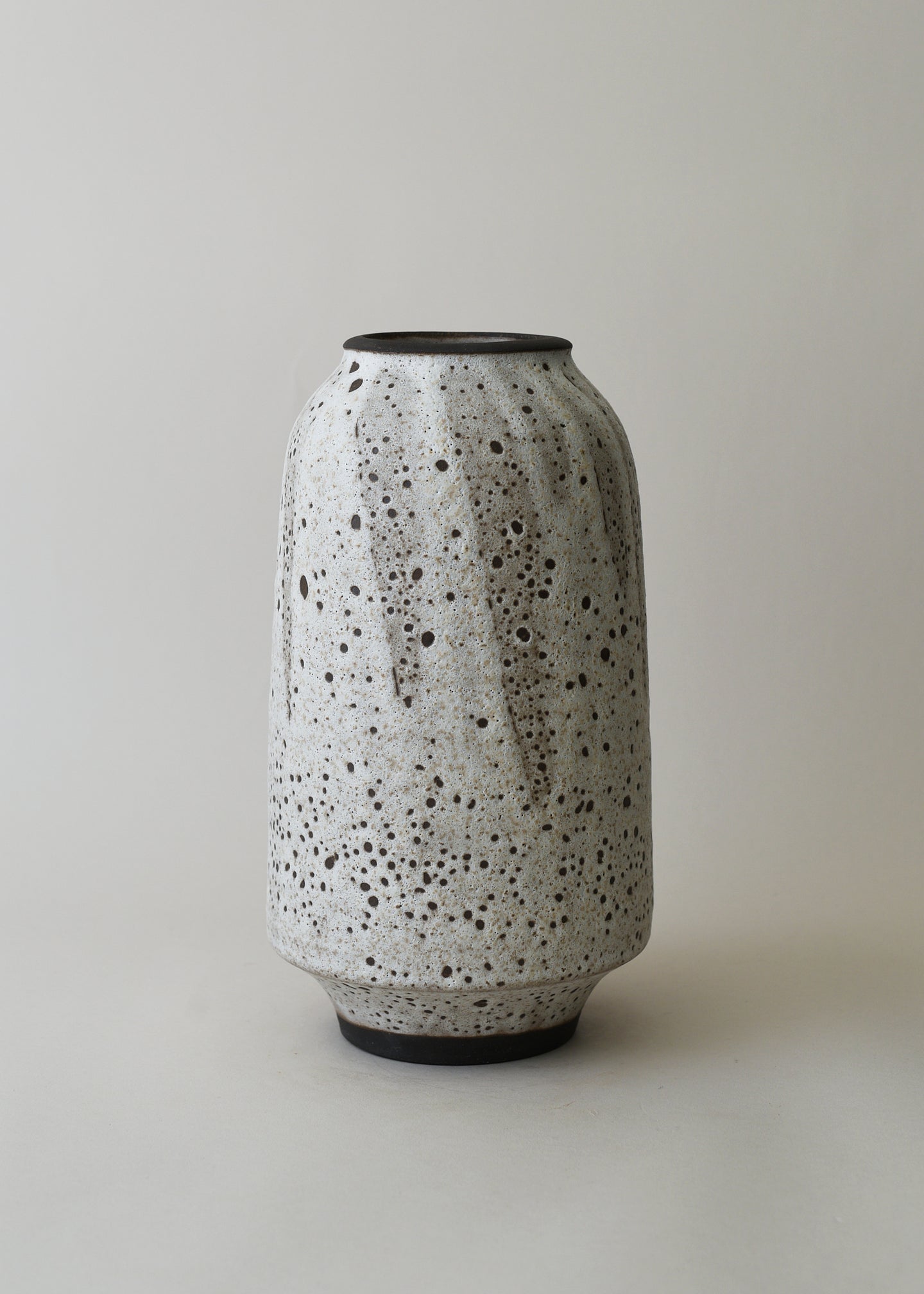 Large Lucy Series Vase no. 2 in Poured White - Victoria Morris Pottery