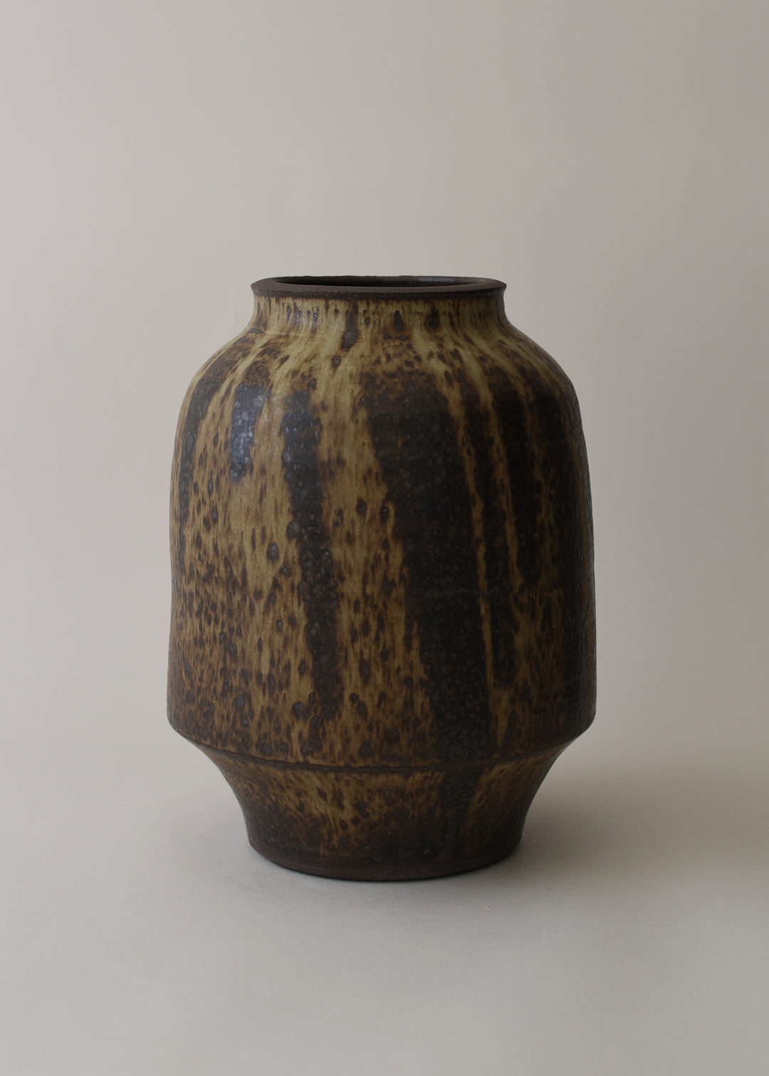 Lucy Series Vase in Live Oak - Victoria Morris Pottery