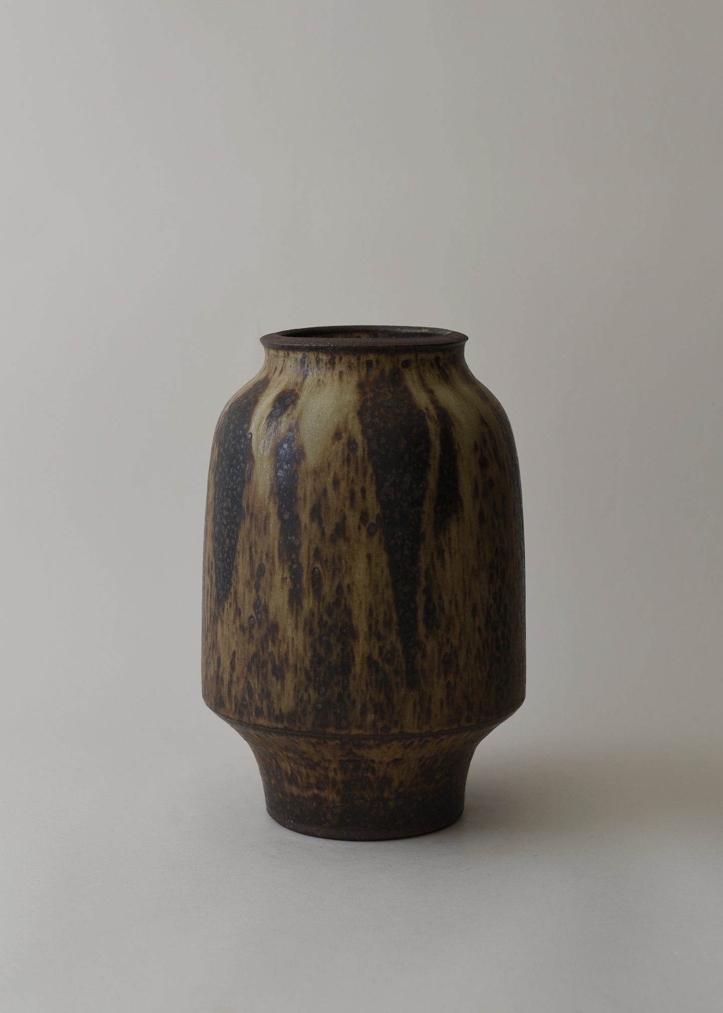 Lucy Series Vase no. 2 in Live Oak - Victoria Morris Pottery