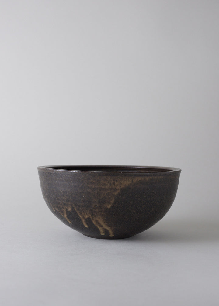 Small Ledge Bowl in Live Oak - Victoria Morris Pottery